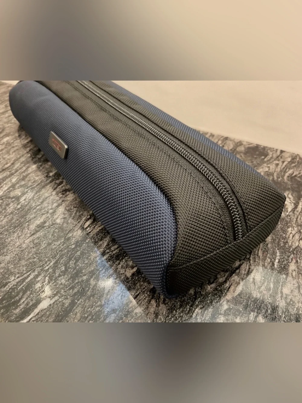 NEW - TUMI Zippered Ballistic Nylon Pencil Case - Cord Pouch - NAVY BLUE & BLACK